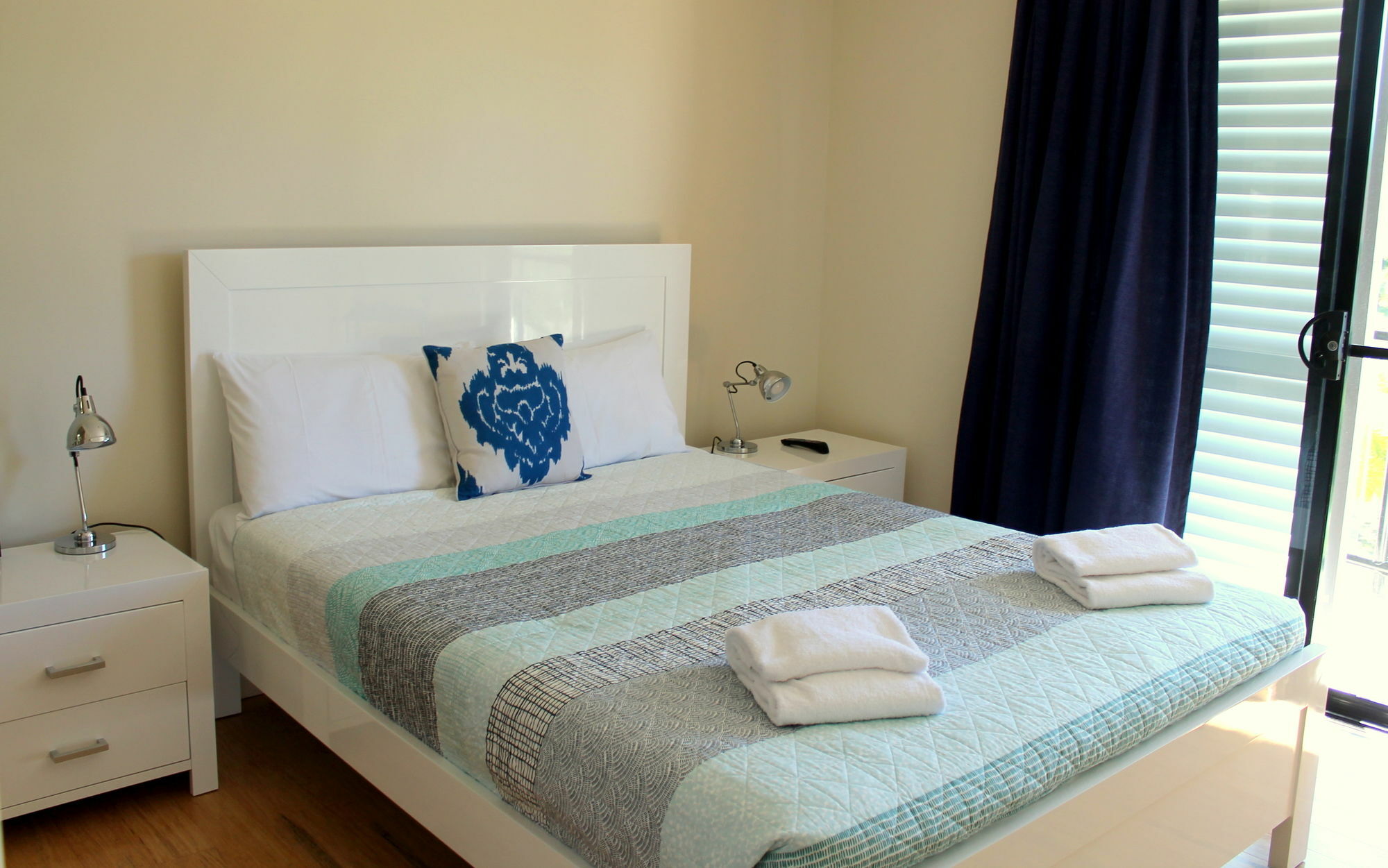 Mariners Resort Kings Beach 칼론드라 외부 사진